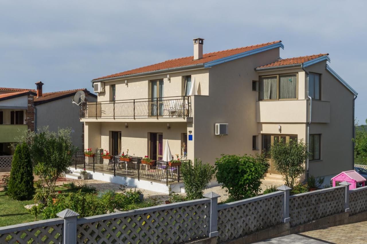 Apartment 50 Shades Of Grey Poreč Exterior foto