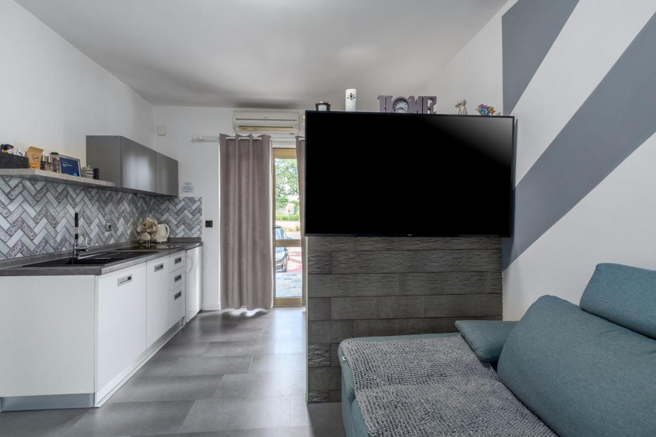 Apartment 50 Shades Of Grey Poreč Exterior foto